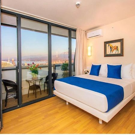 Orbi City Luxury Suite Batumi Bagian luar foto