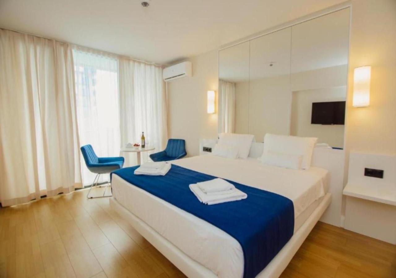 Orbi City Luxury Suite Batumi Bagian luar foto