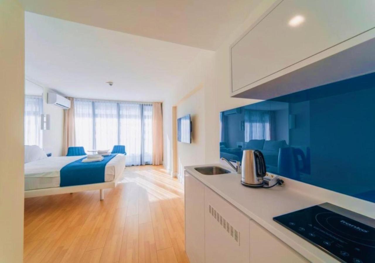 Orbi City Luxury Suite Batumi Bagian luar foto