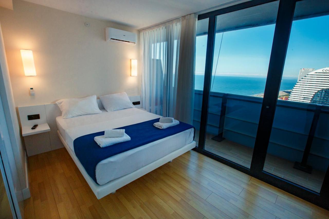 Orbi City Luxury Suite Batumi Bagian luar foto